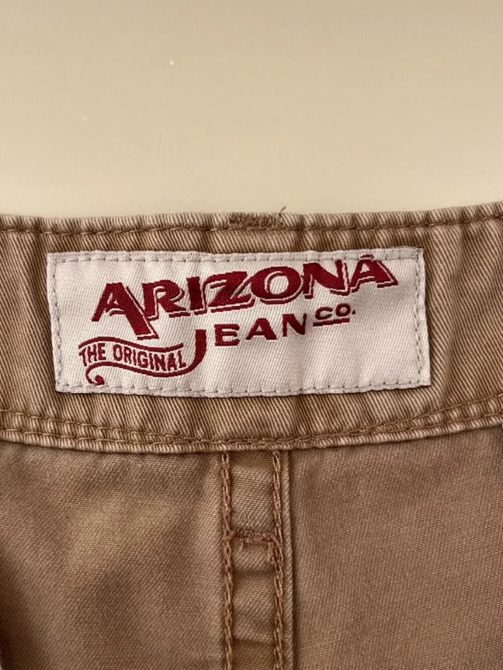 Arizona Jeans Men's Vintage Khaki Cargo Shorts